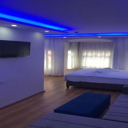 Blue Royal Hotel อิสตันบูล ภายนอก รูปภาพ