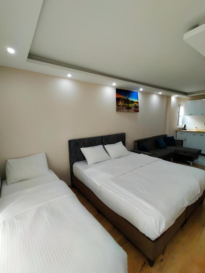Blue Royal Hotel อิสตันบูล ภายนอก รูปภาพ