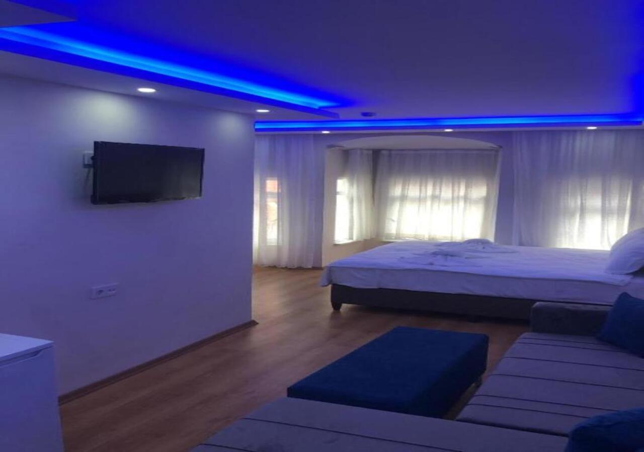 Blue Royal Hotel อิสตันบูล ภายนอก รูปภาพ